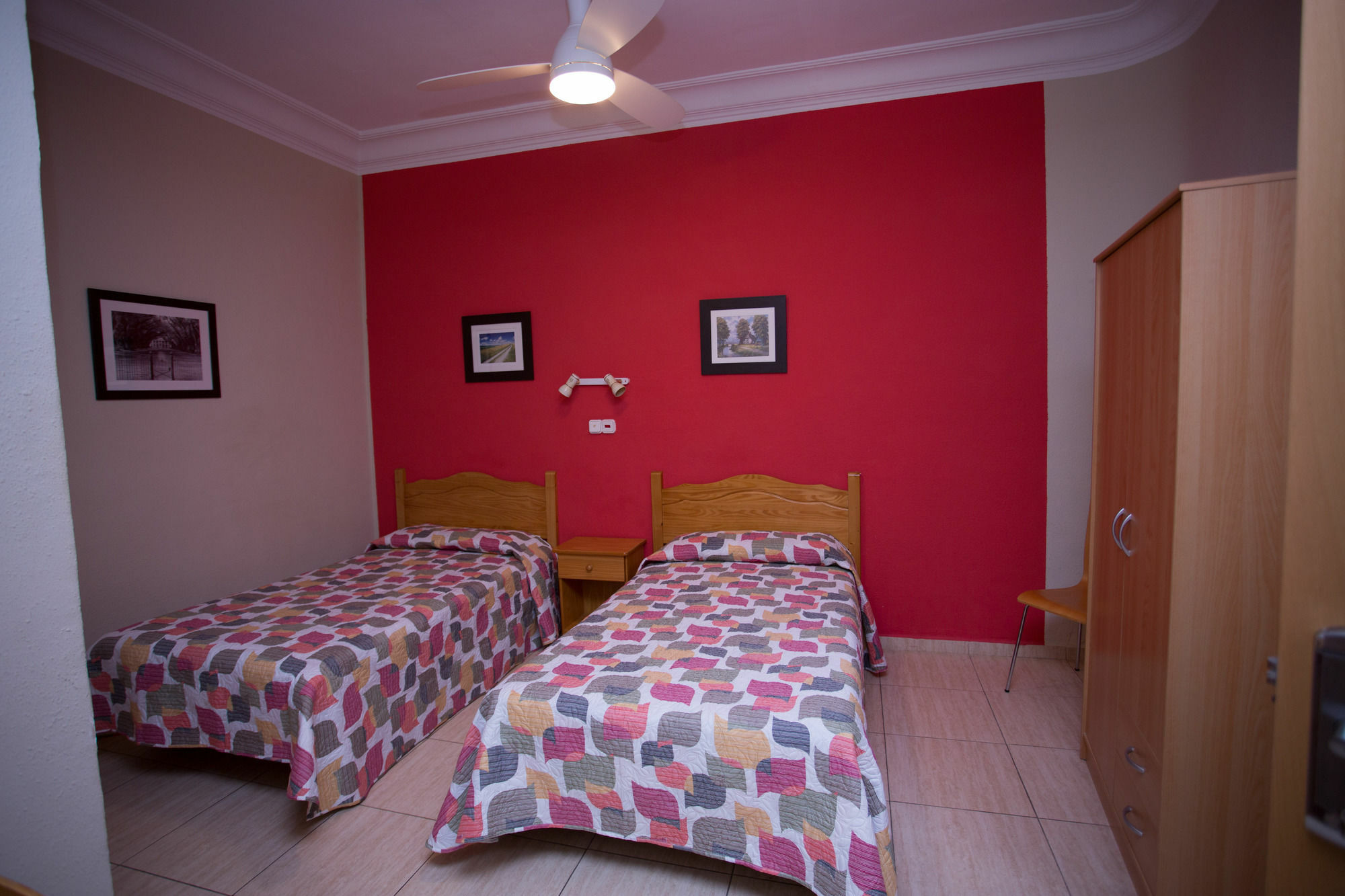 סרגוסה Hostal Navarra מראה חיצוני תמונה